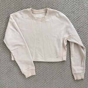 Vuori Women's Restore Cropped Sweatshirt S Gently Worn